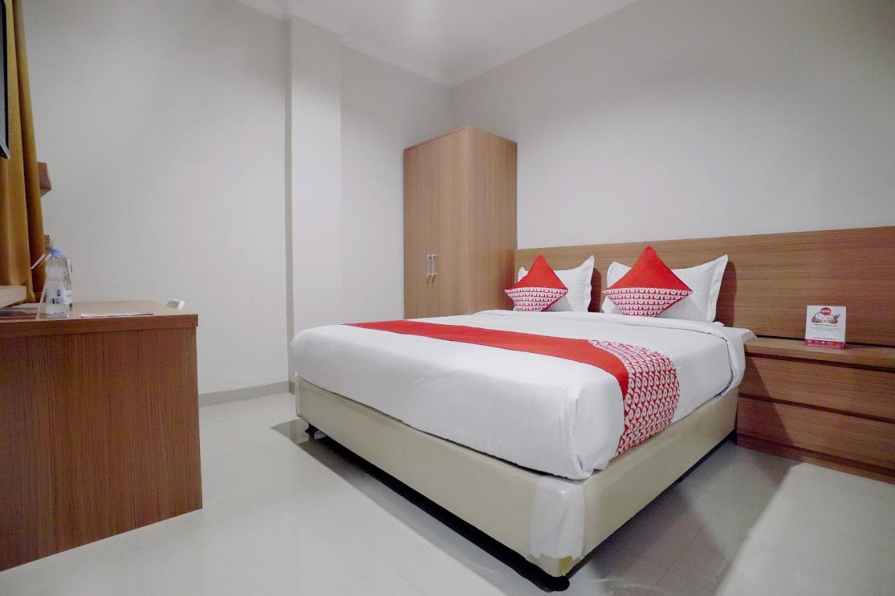 Oyo 415 The Kartini 8 Residence Джакарта Экстерьер фото