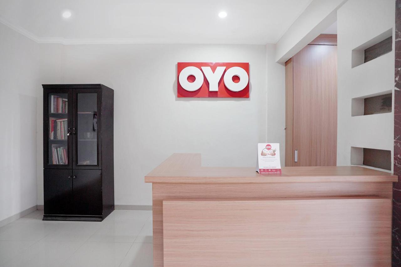 Oyo 415 The Kartini 8 Residence Джакарта Экстерьер фото